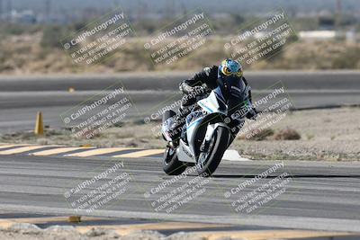 media/Nov-30-2025-TrackXperience (Sun) [[c0061d280f]]/3-Level 1/Session 4 (Turn 11)/